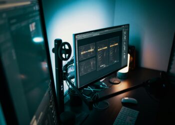 Pros and Cons of Buying a New Monitor