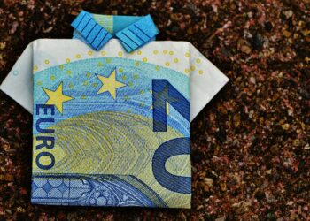 Top 10 Strongest Currencies in the World Right Now