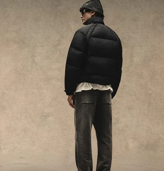 Represent Clothing: Your Fashion Choice